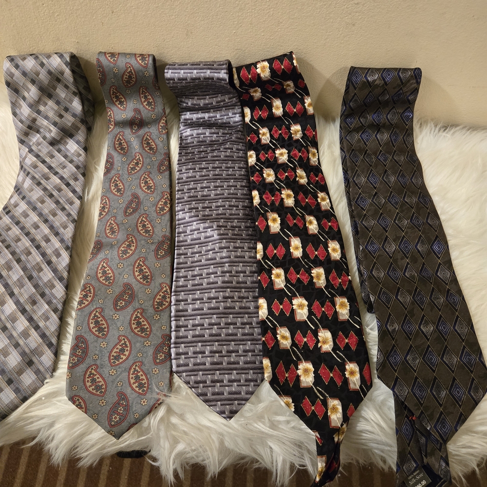 Elegant Men's Tie Set - Multicolor